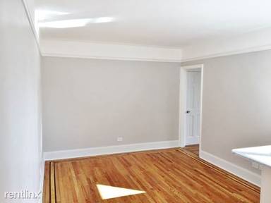 Main picture of 7234 Austin St