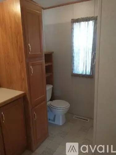 Main picture of 5420 Southview Rd