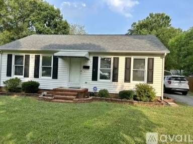 Main picture of 430 Somers Ave