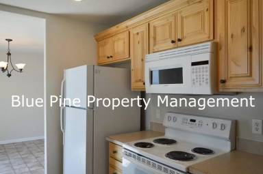 Main picture of 1585 Bull Pen Way