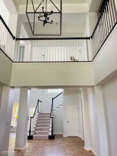 Main picture of 22112 Rose Grass Ln