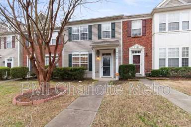 Main picture of 9344 Greenheather Dr