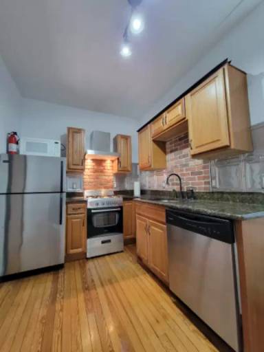 Main picture of 54 Church St