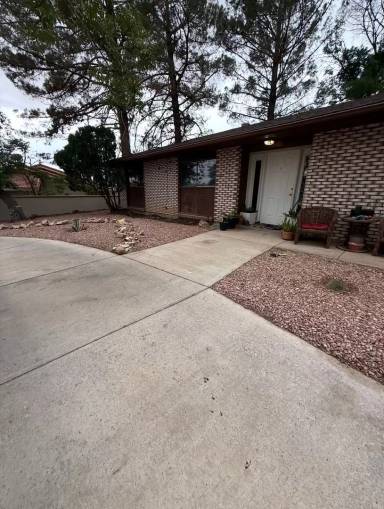 Main picture of 2980 S Bloomington Dr W