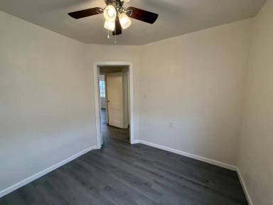 Main picture of 1702 E Brady Ave