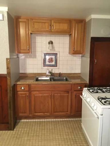 Main picture of 2859 N Fratney St