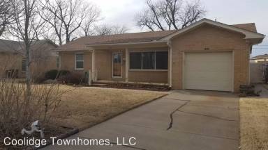 Main picture of 1217 MacArthur Rd