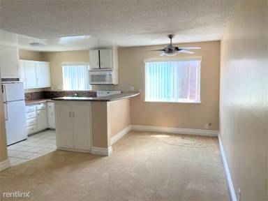 Main picture of 931 W 19th St