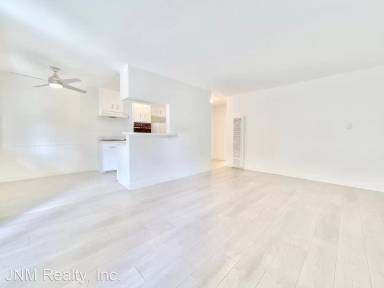 Main picture of 11668 Idaho Ave