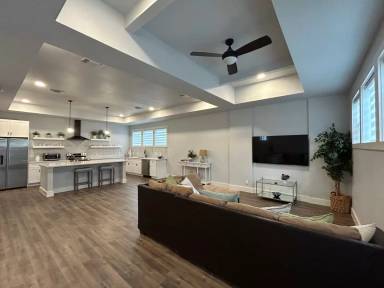 Main picture of 123 Fairview Ave