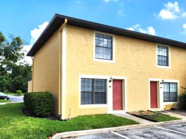 Main picture of 7468 Woodburn Ct
