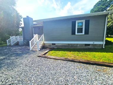 Main picture of 37420 Neptune Dr