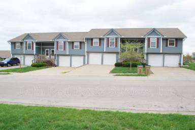 Main picture of 401 S Sunrise Dr
