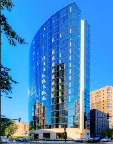 Main picture of 2950 N Sheridan Rd