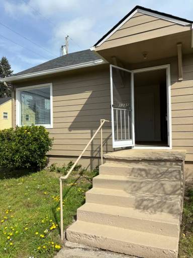 Main picture of 1333 N Alberta St