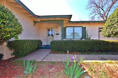 Main picture of 4021 37th St