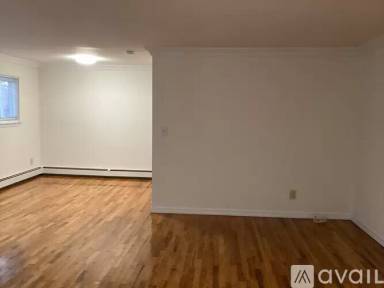 Main picture of 19 Wildwood Gdns