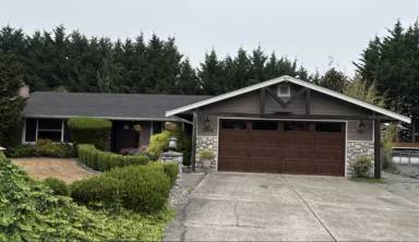 Main picture of 3054 44th St E
