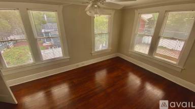 Main picture of 326 9th Ave NE