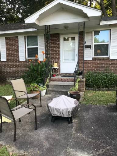 Main picture of 5742 Allison Ave