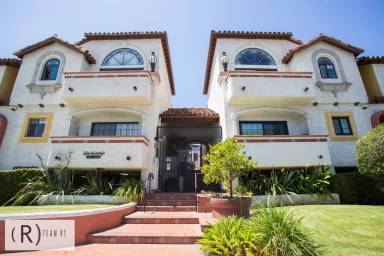 Main picture of 3261 Sawtelle Blvd