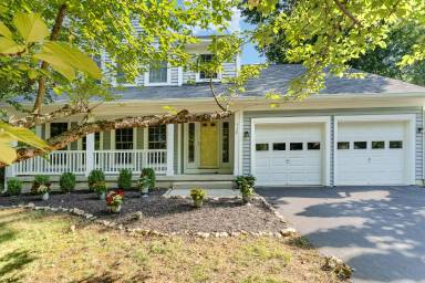 Main picture of 31 Puritan Pl