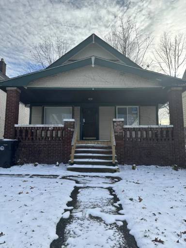 Main picture of 11422 Parkview Ave