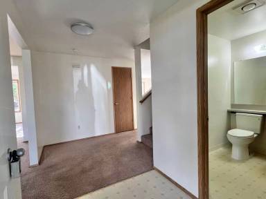 Main picture of 15313 NE 50th St