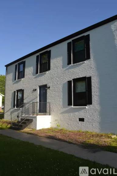 Main picture of 519 Woods Dr