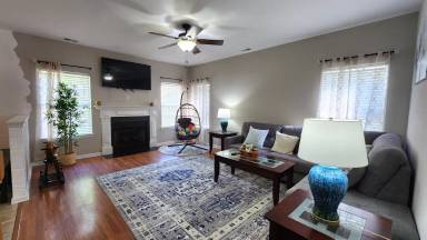 Main picture of 440 Garcia Dr