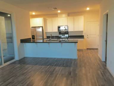 Main picture of 2513 Natomas Crossing Dr