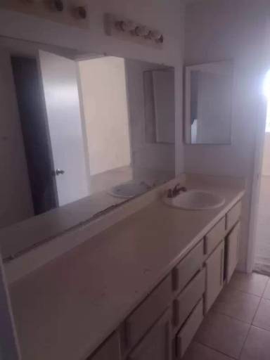 Main picture of 12445 N 21st Ave