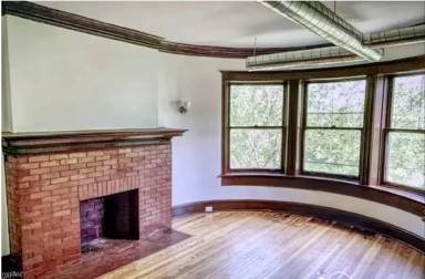 Main picture of 5124 S Michigan Ave