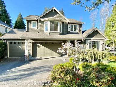 Main picture of 12516 NE 90th St