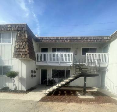 Main picture of 211 W Orange St