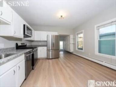 Main picture of 19 Everett St