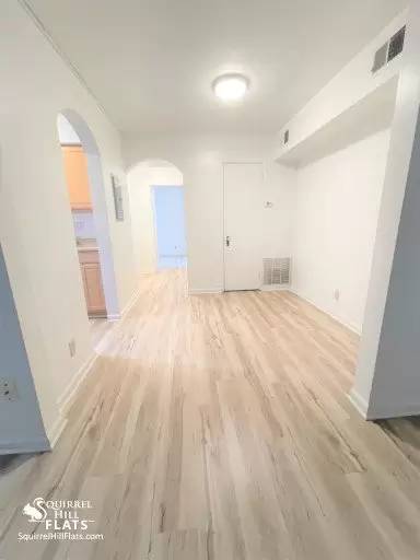 Main picture of 5712 Phillips Ave