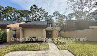 Main picture of 8369 Pineverde Ln