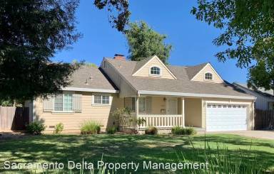 Main picture of 3430 Montclaire St