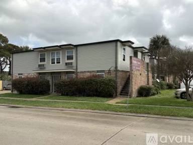 Main picture of 105 Raspberry St