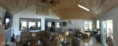 Main picture of 19295 W Forest Ln