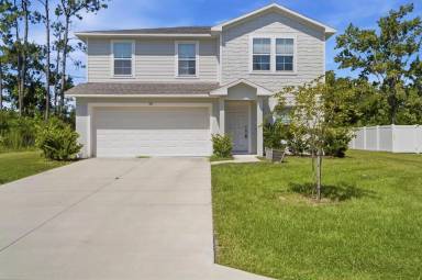 Main picture of 64 Foxhall Ln