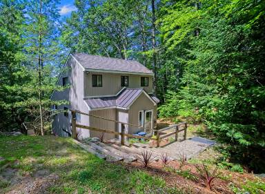 Main picture of 51 Tobey Rd