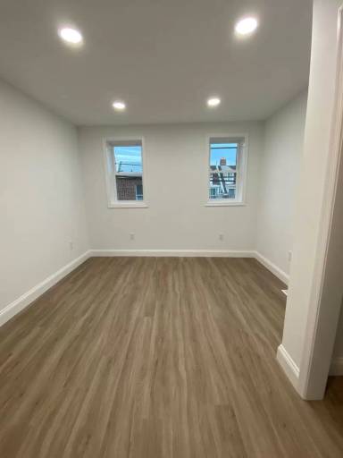 Main picture of 306 Earp St
