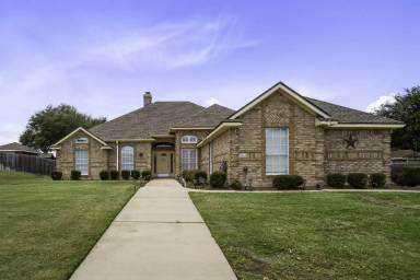 Main picture of 5834 Greenforest Cir