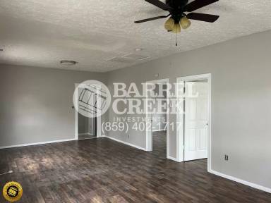 Main picture of 413 Perryville St