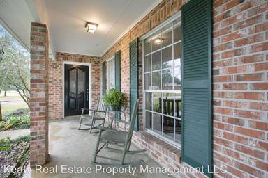 Main picture of 513 Doucet Rd