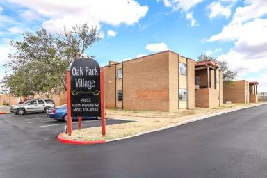 Main picture of 2903 N Perkins Rd