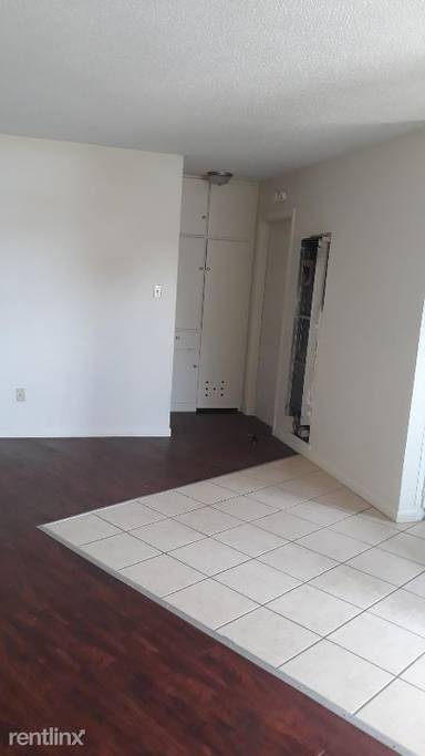 Main picture of 2611 6th Ave