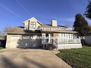 Main picture of 6008 W 158th St
